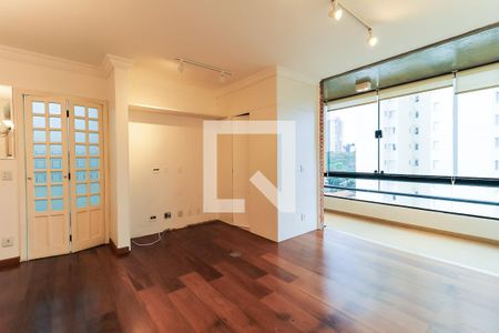 Sala de apartamento para alugar com 2 quartos, 98m² em Jardim Londrina, São Paulo