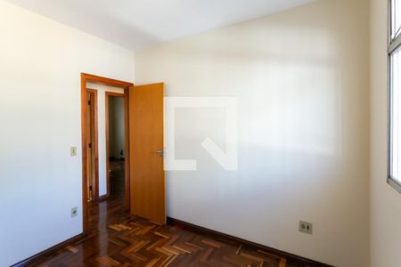 Quarto 1 de apartamento para alugar com 3 quartos, 73m² em Lagoinha, Belo Horizonte