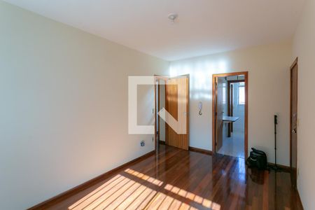 Sala de apartamento para alugar com 3 quartos, 73m² em Lagoinha, Belo Horizonte