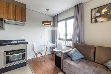 Sala de apartamento para alugar com 1 quarto, 36m² em Indianópolis, São Paulo