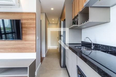Cozinha de apartamento para alugar com 1 quarto, 36m² em Indianópolis, São Paulo