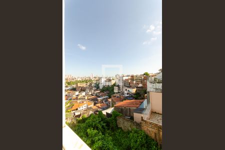 Vista da Sala de casa para alugar com 3 quartos, 100m² em Macaúbas, Salvador