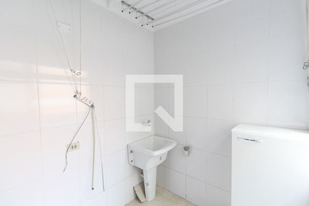 Apartamento à venda com 62m², 3 quartos e 1 vaga Apartamento à venda com 62m², 3 quartos e 1 vagaLavanderia