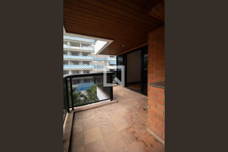 Varanda 1 de apartamento para alugar com 4 quartos, 199m² em Pinheiros, São Paulo