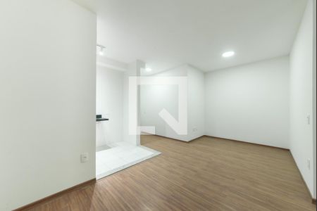 Sala de apartamento para alugar com 2 quartos, 50m² em Parque Jaçatuba, Santo André