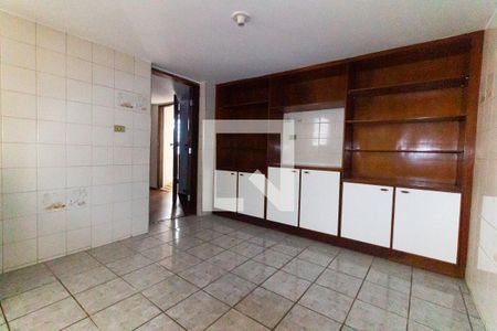 Casa para alugar com 80m², 2 quartos e 3 vagasCozinha