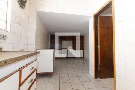 Casa para alugar com 80m², 2 quartos e 3 vagasCozinha