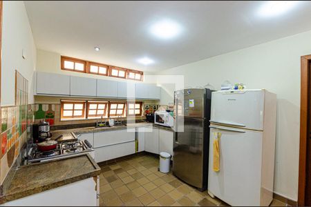 Casa à venda com 290m², 4 quartos e 4 vagasCozinha