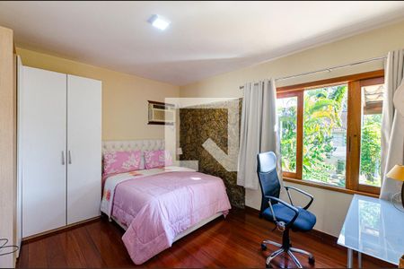 Casa à venda com 290m², 4 quartos e 4 vagasQuarto 1