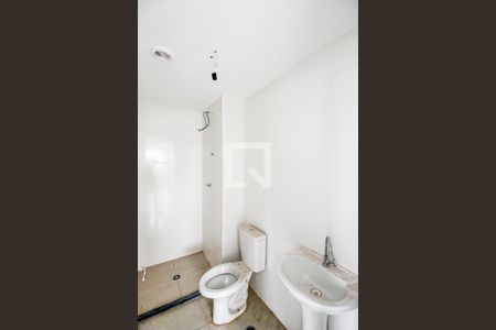 Apartamento para alugar com 34m², 2 quartos e sem vagaBanheiro