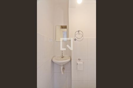 Lavabo de apartamento para alugar com 2 quartos, 54m² em Sítio Morro Grande, São Paulo