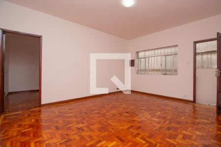 Sala de casa para alugar com 2 quartos, 110m² em Cidade Mãe do Céu, São Paulo