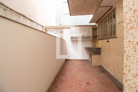 Casa para alugar com 110m², 2 quartos e 1 vaga Casa para alugar com 110m², 2 quartos e 1 vagaÁrea de Serviço