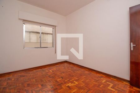 quarto 2 de casa para alugar com 2 quartos, 110m² em Cidade Mãe do Céu, São Paulo