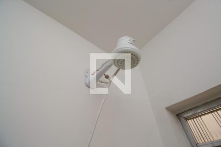 Casa para alugar com 110m², 2 quartos e 1 vaga Casa para alugar com 110m², 2 quartos e 1 vagaBanheiro