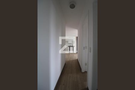 Corredor de apartamento para alugar com 2 quartos, 55m² em Vila Industrial, Campinas