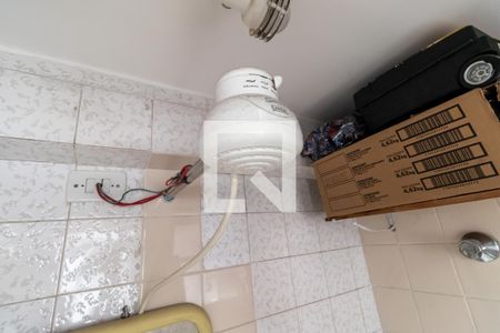 Apartamento à venda com 81m², 2 quartos e 1 vagaBanheiro de Serviço