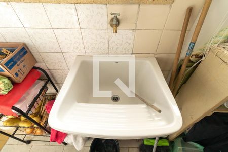 Apartamento à venda com 81m², 2 quartos e 1 vagaÁrea de Serviço