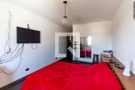 Casa à venda com 460m², 4 quartos e 5 vagasSuíte 2