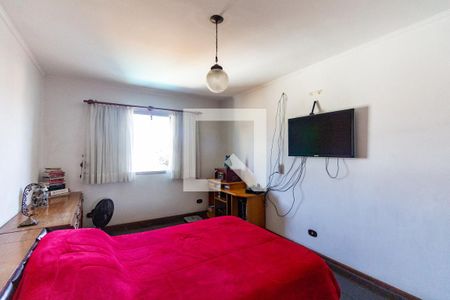 Casa à venda com 460m², 4 quartos e 5 vagasSuíte 2