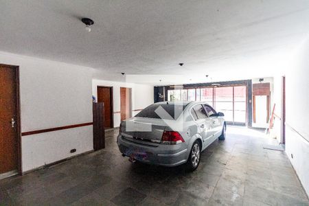 Casa à venda com 460m², 4 quartos e 5 vagasGaragem
