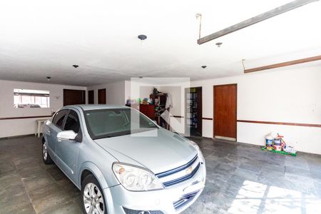 Casa à venda com 460m², 4 quartos e 5 vagasGaragem