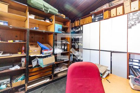 Casa à venda com 460m², 4 quartos e 5 vagasEscritório