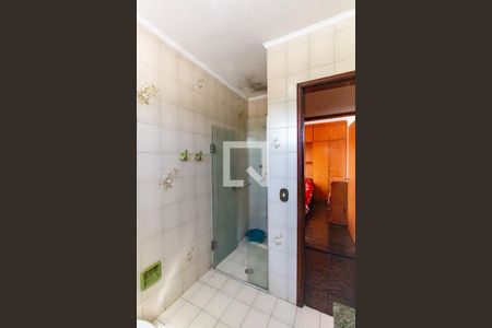 Casa à venda com 460m², 4 quartos e 5 vagasBanheiro da Suíte 4