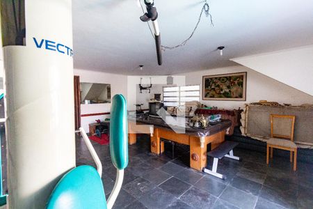 Casa à venda com 460m², 4 quartos e 5 vagasSalão de Festa