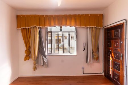 Sala de apartamento para alugar com 2 quartos, 60m² em Vila Valqueire, Rio de Janeiro