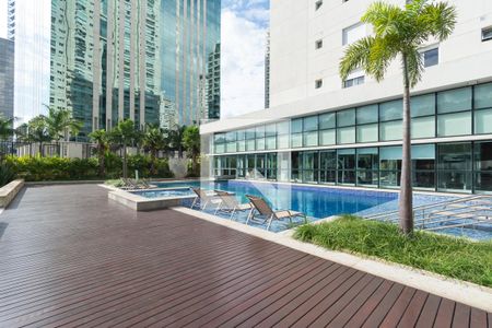 Piscina Descoberta de apartamento para alugar com 2 quartos, 84m² em Cidade Monções, São Paulo