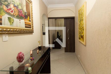 Hall de casa à venda com 4 quartos, 220m² em Jardim das Camélias, São Paulo