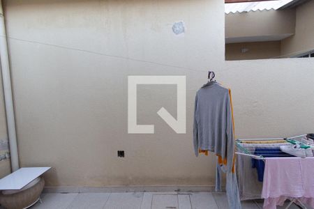 Casa à venda com 220m², 4 quartos e 4 vagasVista do Quarto 2