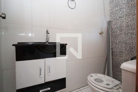 Casa à venda com 220m², 4 quartos e 4 vagasCasa 2 - Banheiro da Social