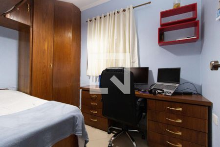 Casa à venda com 220m², 4 quartos e 4 vagasQuarto 2