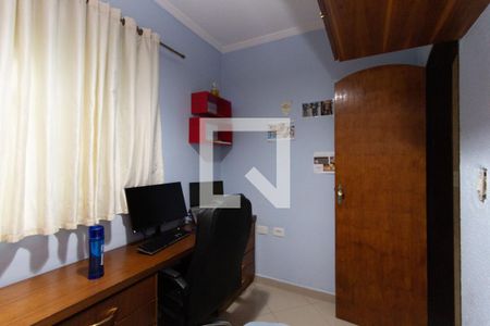 Casa à venda com 220m², 4 quartos e 4 vagasQuarto 2