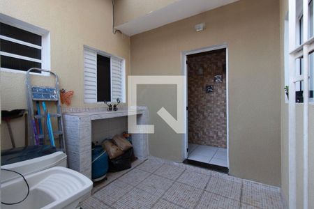 Casa à venda com 220m², 4 quartos e 4 vagasCasa 2 - Lavanderia