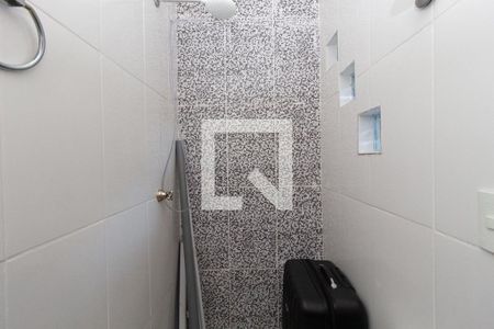 Casa à venda com 220m², 4 quartos e 4 vagasCasa 2 - Banheiro da Social