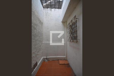 Casa para alugar com 50m², 1 quarto e sem vagaÁrea de Serviço