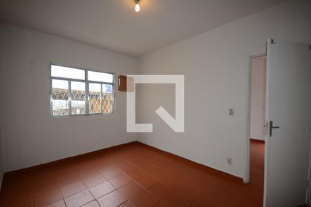 Quarto 1 de casa para alugar com 1 quarto, 50m² em Irajá, Rio de Janeiro