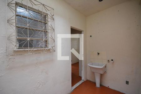 Casa para alugar com 50m², 1 quarto e sem vagaÁrea de Serviço