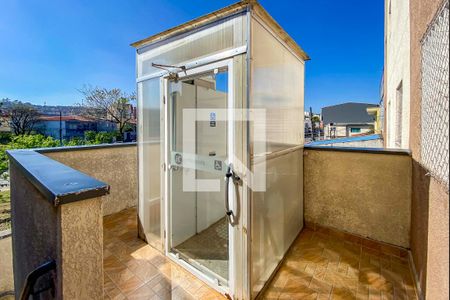 Apartamento à venda com 44m², 2 quartos e 1 vagaElevador externo