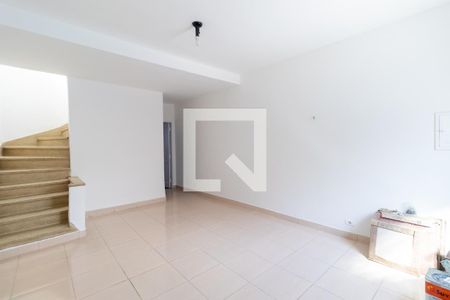 Sala de casa para alugar com 2 quartos, 110m² em Alto de Pinheiros, São Paulo