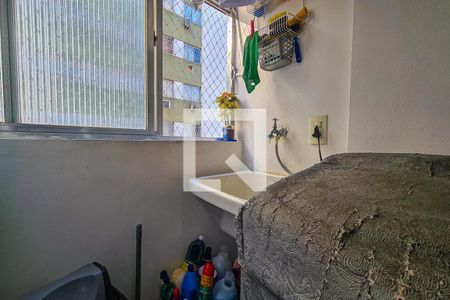 Apartamento à venda com 60m², 2 quartos e 1 vagaÁrea de Serviço