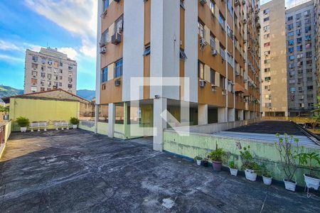Apartamento à venda com 60m², 2 quartos e 1 vagaÁrea comum