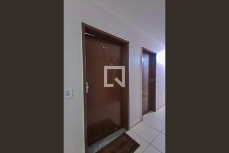 Apartamento à venda com 60m², 2 quartos e 1 vagaEntrada