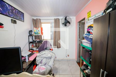 Closet do quarto 2 de casa à venda com 3 quartos, 175m² em Jardim Peri Peri, São Paulo