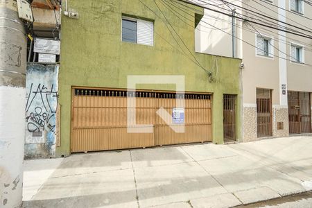 Casa à venda com 250m², 3 quartos e 2 vagasFachada