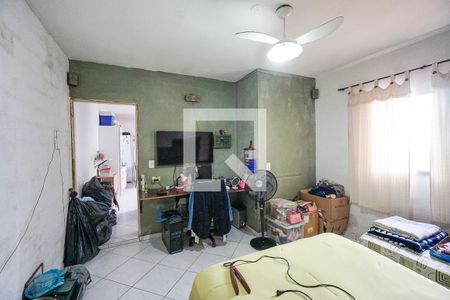 Casa à venda com 250m², 3 quartos e 2 vagasQuarto 