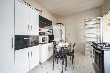 Casa à venda com 250m², 3 quartos e 2 vagasCozinha casa 02